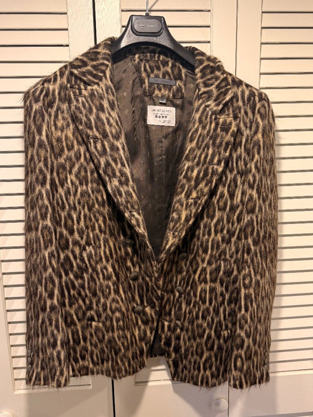 John Varvatos LIMITED EDITION Faux Fur Leopard Blazer – Size 46 (US S/M)
